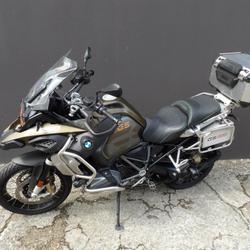 BMW R 1250 GS  Villeneuve-Saint-Georges
