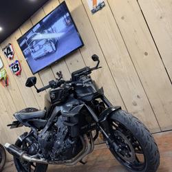 Yamaha MT09  Chambourcy