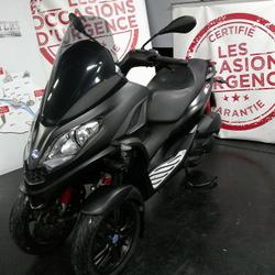 Piaggio MP3  Paris 17e Arrondissement