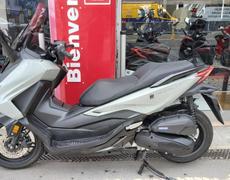 Honda Forza Athis-Mons