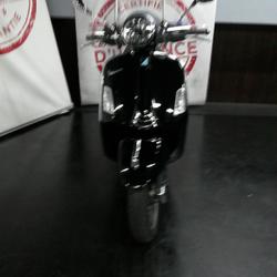 Vespa GTS  Paris 17e Arrondissement
