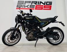 Husqvarna Svartpilen Villefranche-sur-Saône