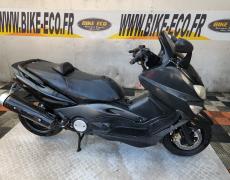 Yamaha T MAX Vitrolles