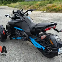 Can Am Spyder F3  Tours