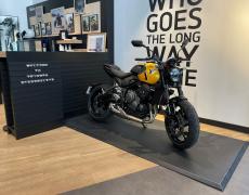 Triumph Trident Louveciennes