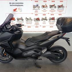 Honda Forza  M&eacute;rignac