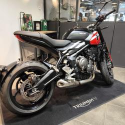 Triumph Trident  Montlh&eacute;ry