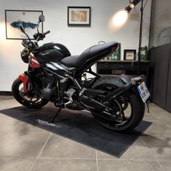 Triumph Trident  Montlh&eacute;ry