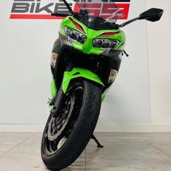 Kawasaki Ninja 400  Villefranche-sur-Sa&ocirc;ne