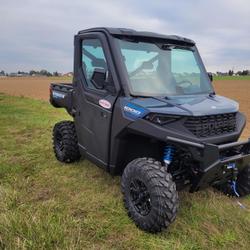 Polaris autres  Menneval