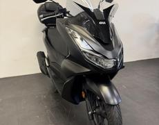 Honda PCX Puilboreau