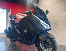 Honda Forza Paris 10e Arrondissement