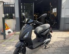 Autres Piaggio Nanterre