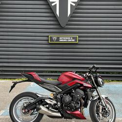 Triumph Street  N&icirc;mes