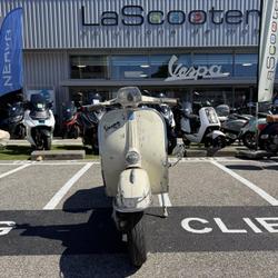 Vespa GT  Saint-Martin-d'H&egrave;res