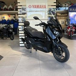 Yamaha X MAX  Roquebrune-sur-Argens