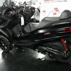 Piaggio MP3  Paris 17e Arrondissement