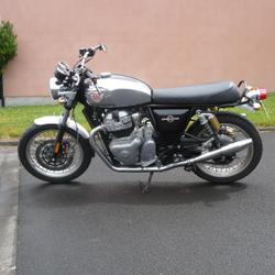 Royal-Enfield Interceptor  Grenay