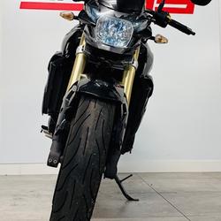 Suzuki GSR 750  Villefranche-sur-Sa&ocirc;ne