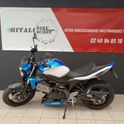 Suzuki SV  Rez&eacute;