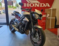 Triumph Street Étupes