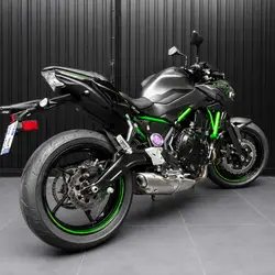 Kawasaki A1  Saint-Thibault-des-Vignes