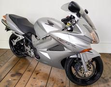Honda VFR Pressigny-les-Pins