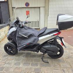 Piaggio MP3  Issy-les-Moulineaux
