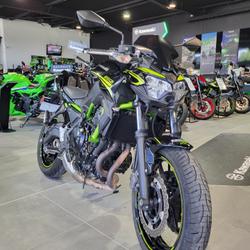 Kawasaki Z  N&icirc;mes