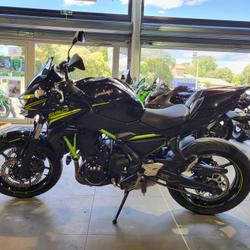 Kawasaki Z  N&icirc;mes