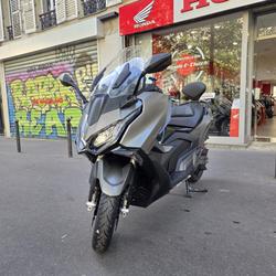 Kymco AK 550  Paris 11e Arrondissement