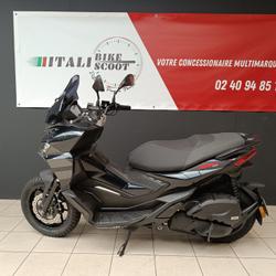 Aprilia SR  Rez&eacute;