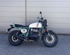 Royal-Enfield Interceptor Saint-Martin-d'Hères