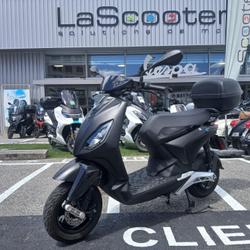 Autres Piaggio  Saint-Martin-d'H&egrave;res