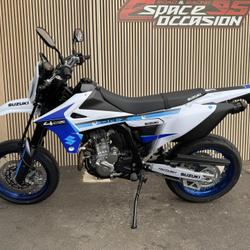 Suzuki M  Saint-Ouen-l'Aum&ocirc;ne