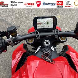 Ducati Streetfighter  Sens