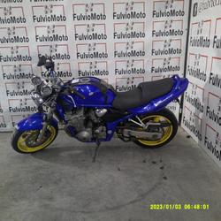 Suzuki GSF  Arles