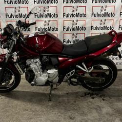 Suzuki GSF  Arles