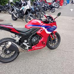Honda CBR  Saint-Martin-d'H&egrave;res