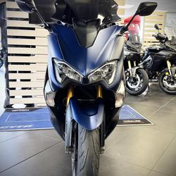 Yamaha T MAX  Saint-Genis-Pouilly