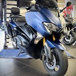 Yamaha T MAX  Saint-Genis-Pouilly