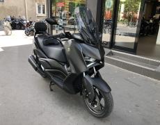 Yamaha X MAX Paris 17e Arrondissement
