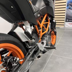 KTM 390 Duke  Orange