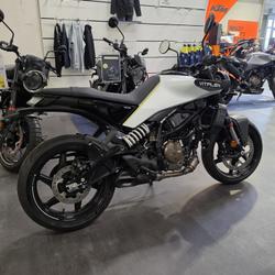 Husqvarna Vitpilen  Thillois