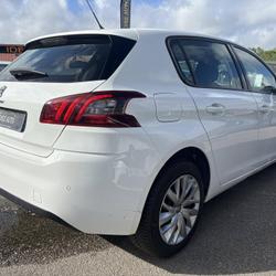 Peugeot e-308 1,5 BLUE HDI 100 CH 5 PLACES Lanester