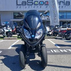 Piaggio MP3  Saint-Martin-d'H&egrave;res