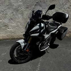 Honda X-ADV  Albi