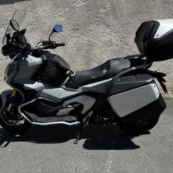 Honda X-ADV  Albi