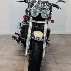 Triumph Rocket 3  Villefranche-sur-Sa&ocirc;ne