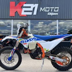 KTM EXC  Chen&ocirc;ve